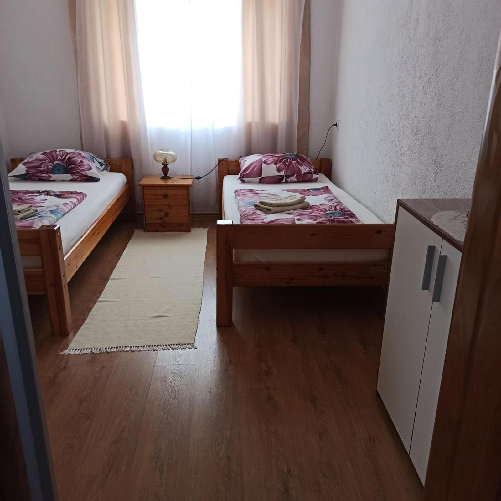 Apartman Adna Kulen Vakuf Εξωτερικό φωτογραφία
